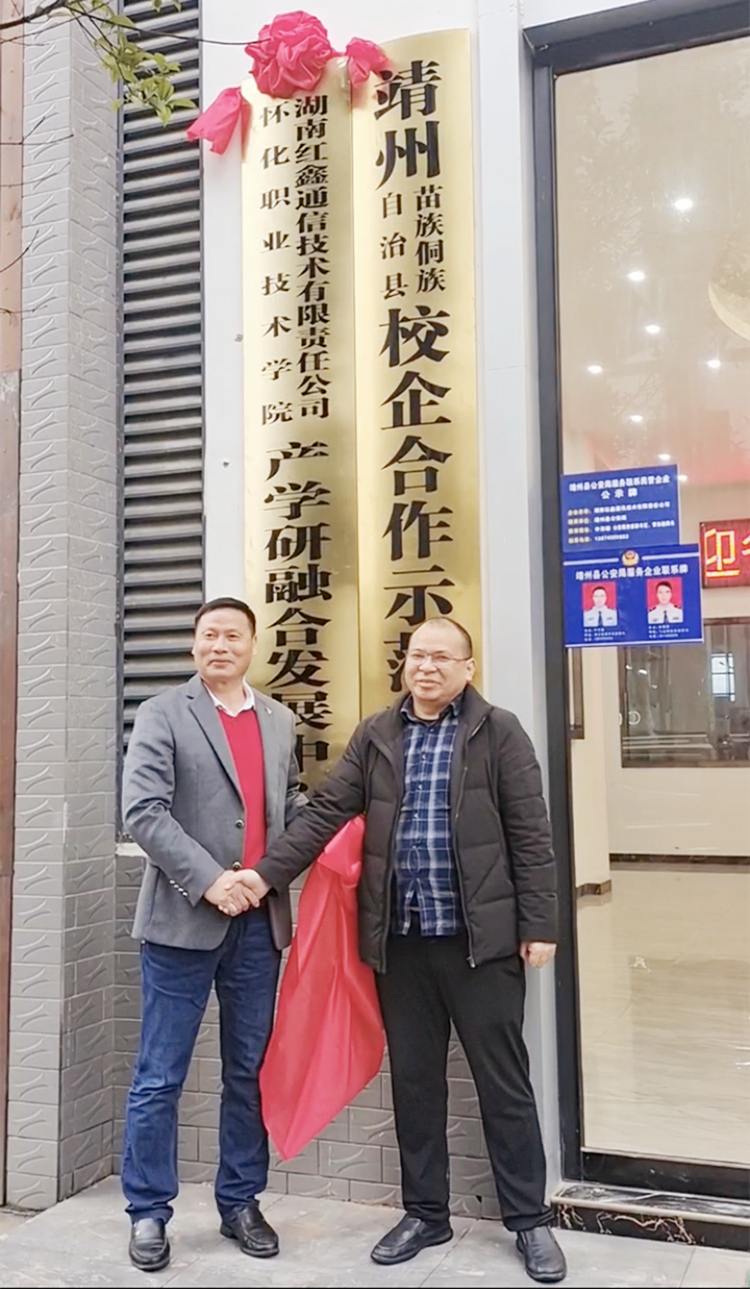 1637308917301094430.jpg 71574b497d6cbafed9893b46b5a0b9b.jpg