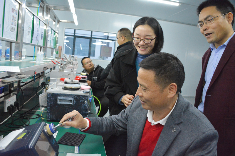 1637308943416088945.jpg DSC_2215.jpg