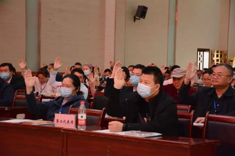 1649749276936029324.jpg 643.jpg